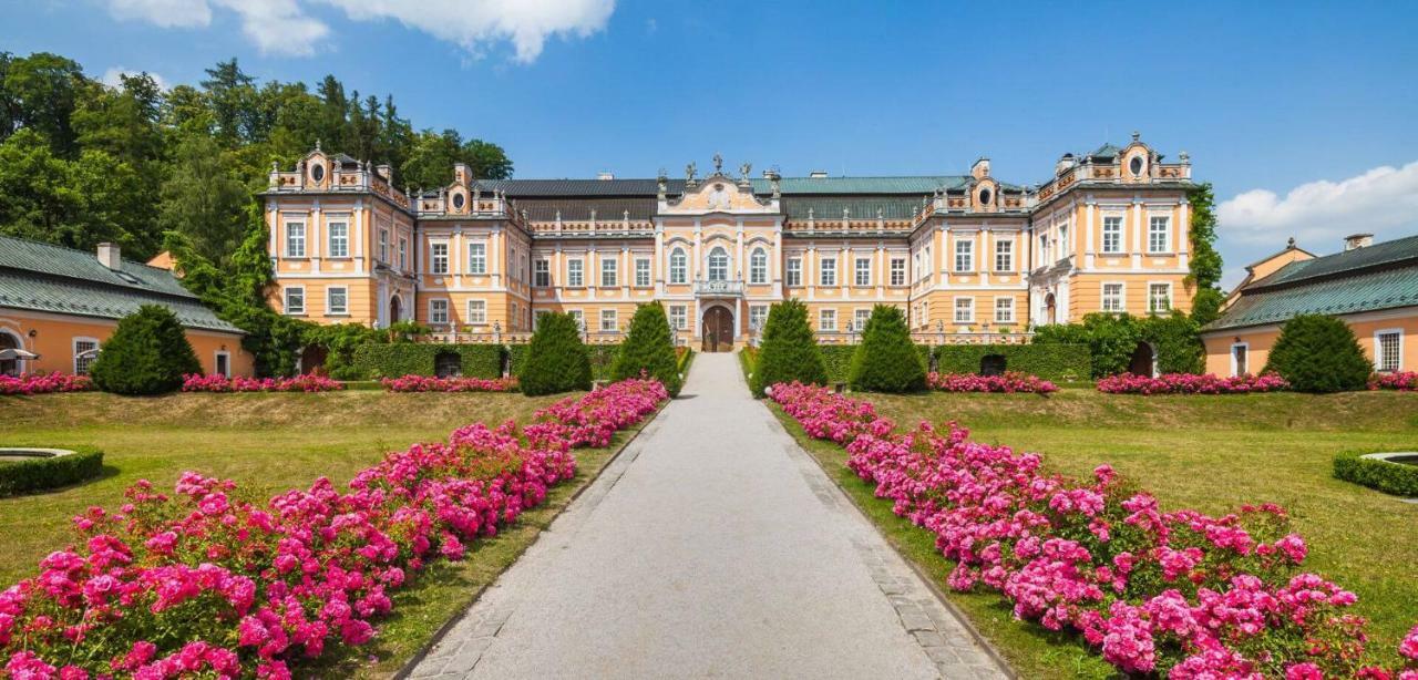 Apartman Nove Hrady Exteriör bild